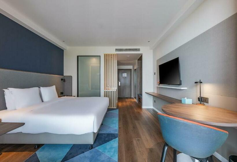Стандартный Номер Кровать Кинг, Holiday Inn Express Huludao Seaview By Ihg