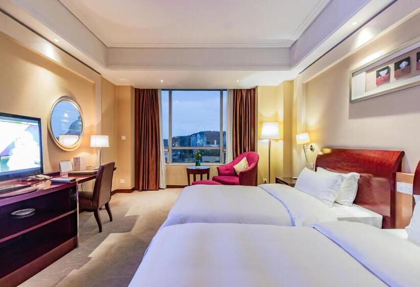 Номер Superior Вид на Город, Plaza Hotel Yuyao