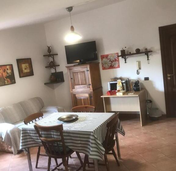 Полулюкс Вид на Сад, Via Grottella 81   In Locazione Turistica