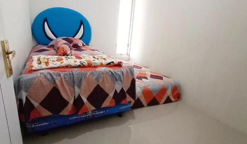 Номер Deluxe Кровать Кинг, Express O 91293 House