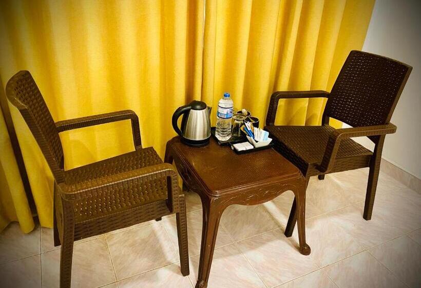デラックスの４人部屋, Abhaya Resorts