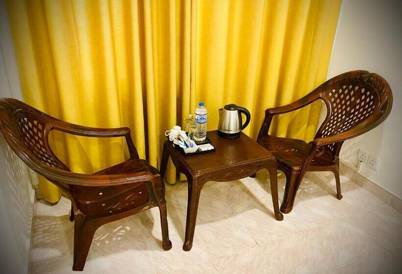 デラックストリプルルーム, Abhaya Resorts