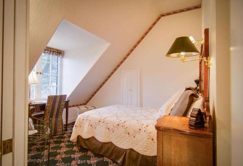 Номер Basic, The Campbell House Inn