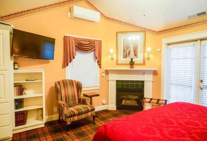 Номер Стандарт Кровать Кинг Адаптированный для Инвалидов, The Campbell House Inn