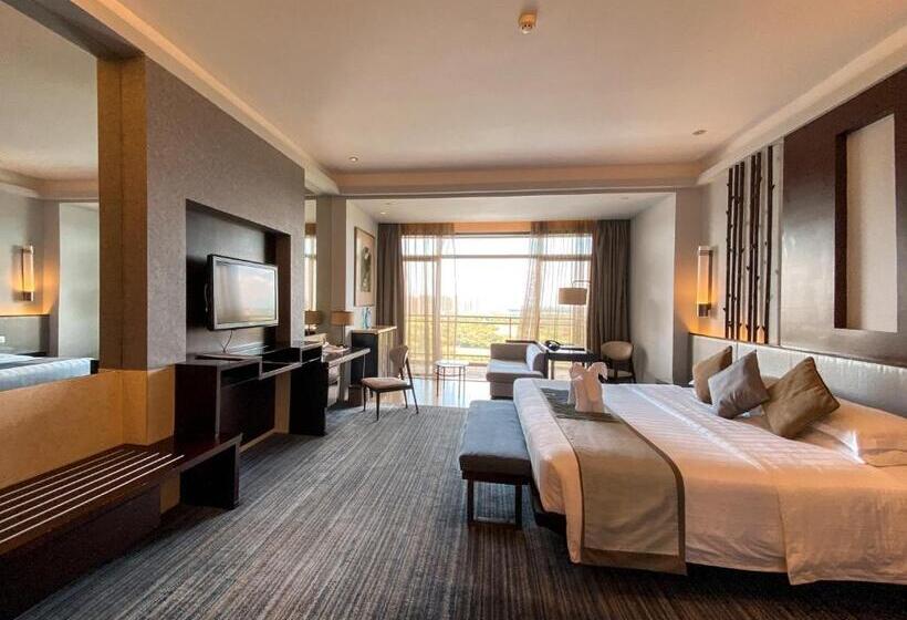 Номер Deluxe Кровать Кинг, Mission Hills Resort Haikou
