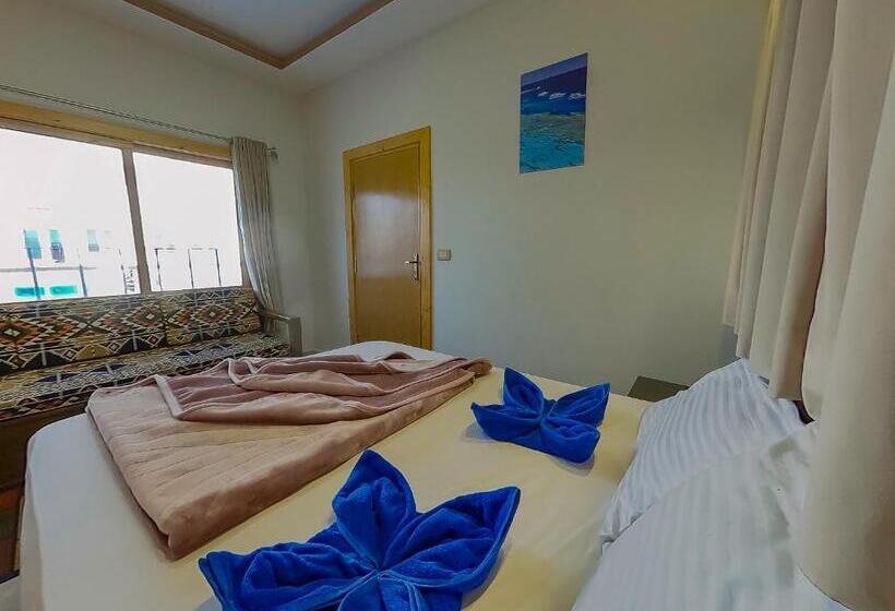 اتاق لوکس با چشم‌انداز دریا, Seaview Hotel Dahab