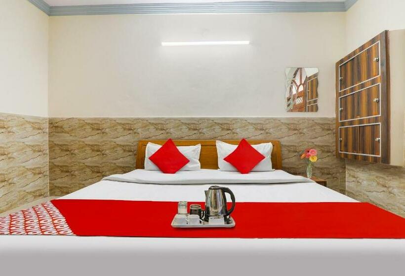 اتاق کلاسیک سه تخته, Flagship Hotel Venus