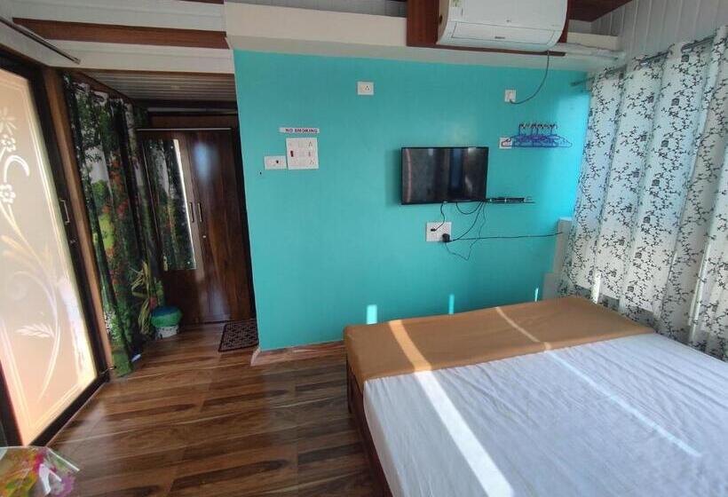 Семейный Номер, Diamond Cottage