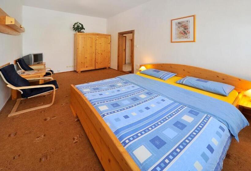 Номер Стандарт, Apartmány Renomal