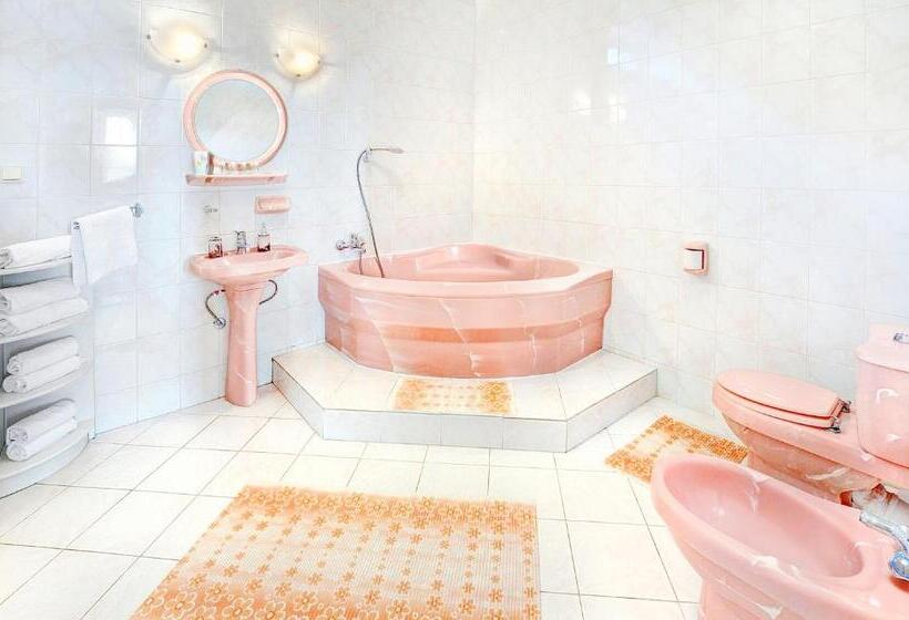 Family Suite, Apartmány Renomal