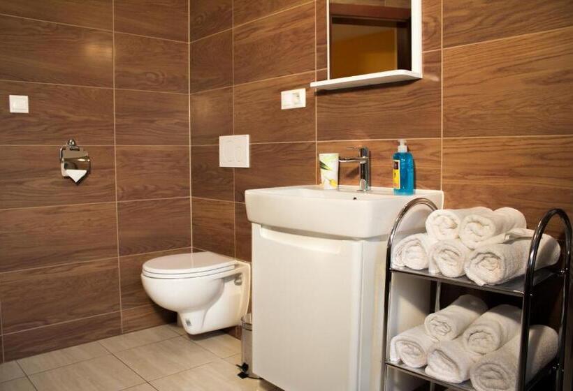 Люкс Повышенной Комфортности, Apartmány Renomal