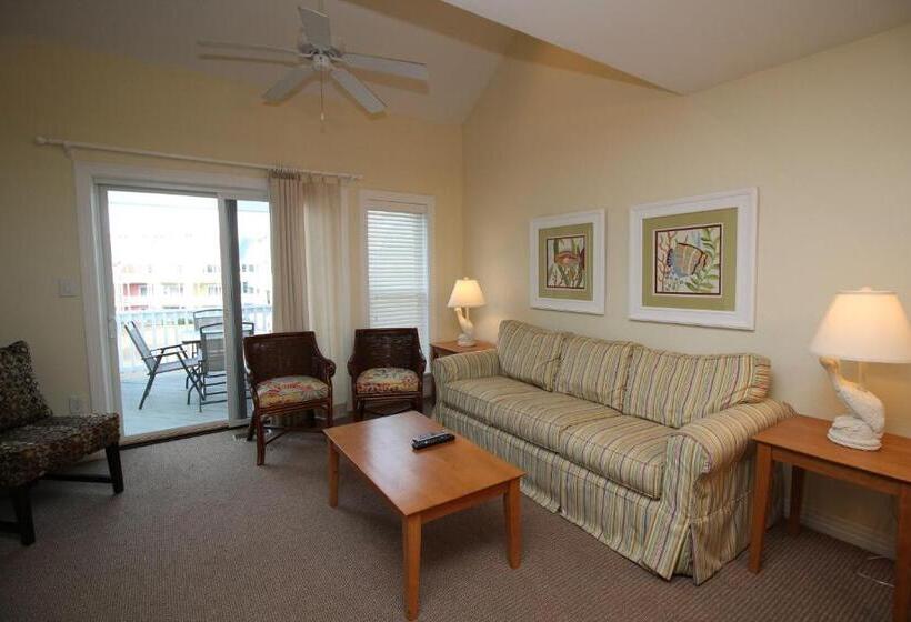 Апартаменты Deluxe 3 Спальни, Cambridge Cove At Bermuda Bay By Kees Vacations
