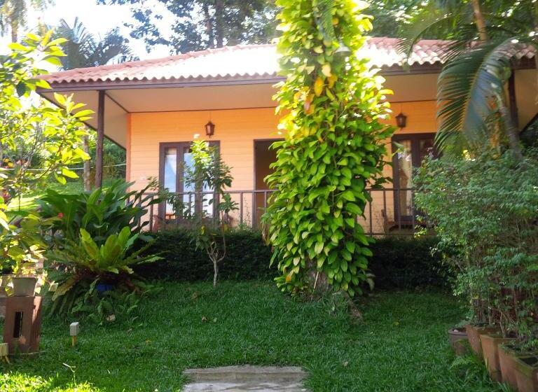 بانگلوی استاندارد, Paradise Bungalows