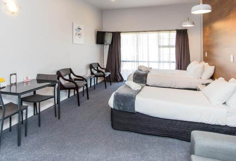 Студия Superior, Burwood Motel