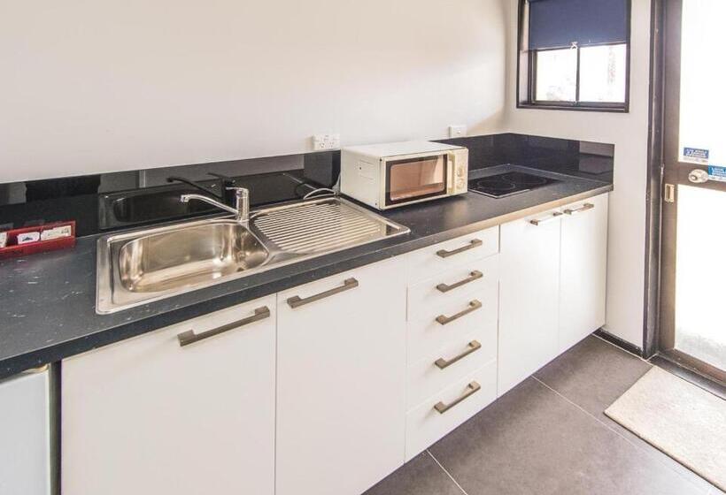 Студия Superior, Burwood Motel