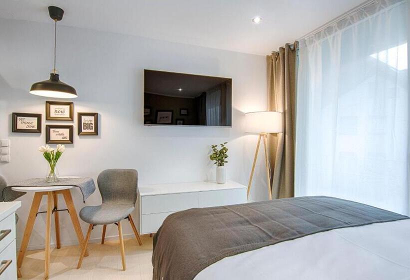 Номер Стандарт с Балконом, Business Hotel Maier   Kontaktloser Check In