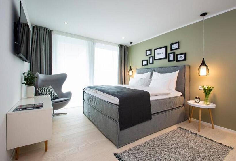 Номер Deluxe с Балконом, Business Hotel Maier   Kontaktloser Check In