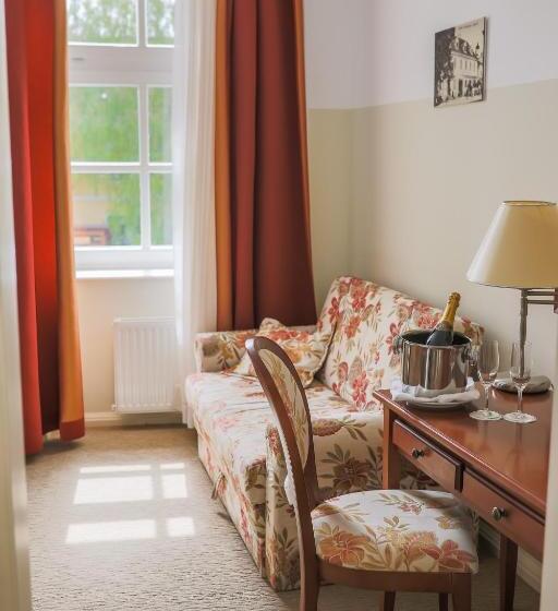 Полулюкс, Heritage Hotel Frankopan