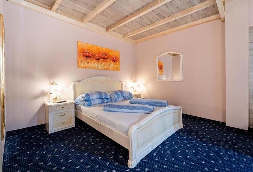 Quarto Economy, Borgo Dei Poeti Romantik Wellness & Spa