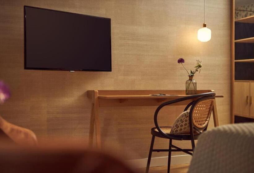 Номер Стандарт Адаптированный для Инвалидов, Van Der Valk Hotel Arnhem