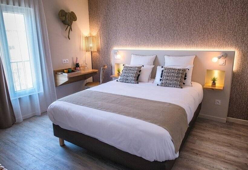 Номер Deluxe, Le C Boutique Hôtel
