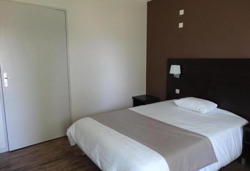 Семейный Номер, Logis Hotel Des Portes De Meuse