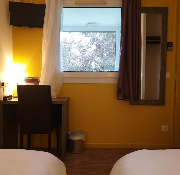 Номер Стандарт, Logis Hotel Des Portes De Meuse