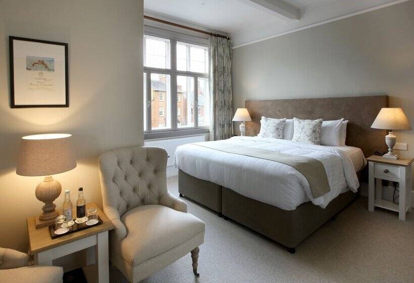 Quarto Estandar, The Five Arrows