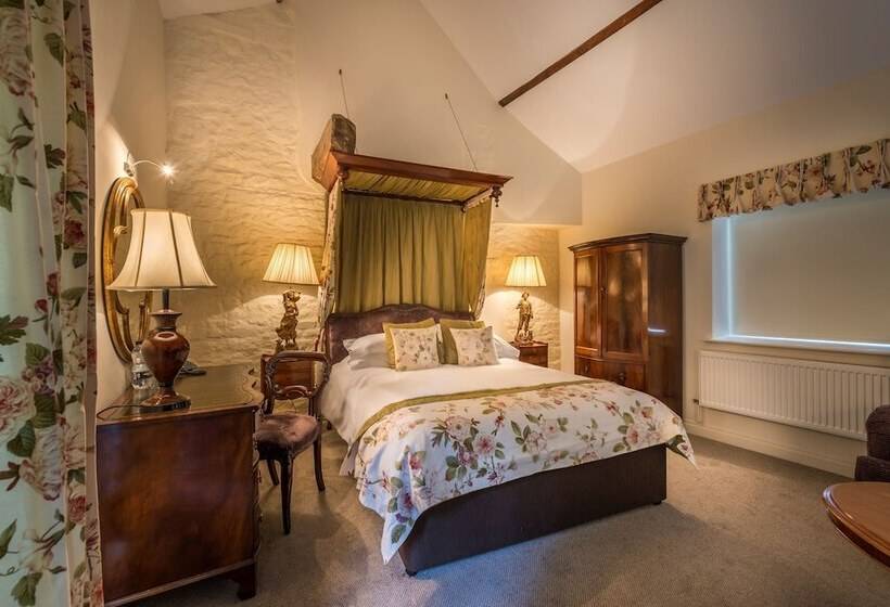 Номер Deluxe, The White Hart Royal, Moretoninmarsh, Cotswolds
