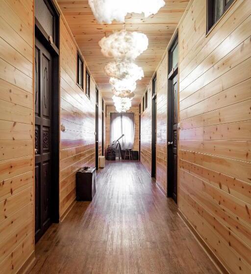 اتاق استاندارد با چشم‌انداز, H& Alishan Sunrise B&b