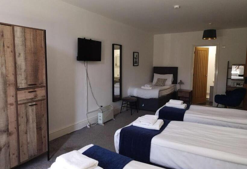 Четырехместный Номер Economy, North Cambridge Guesthouse By Payman Club