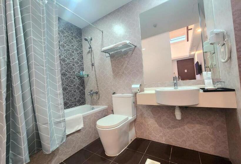 اتاق لوکس با تخت بزرگ, Santa Grand Hotel East Coast A Nuve Group Collection