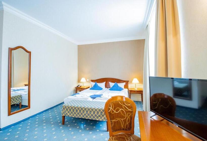 Люкс, Seehotel Großräschen
