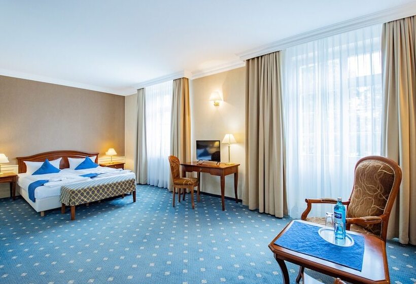 Полулюкс, Seehotel Großräschen