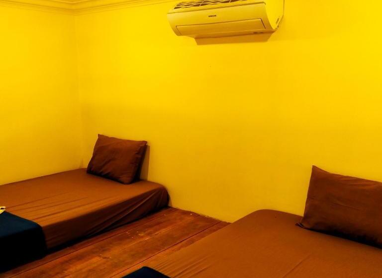 غرفة عائلية, The Mango Tree Guesthouse