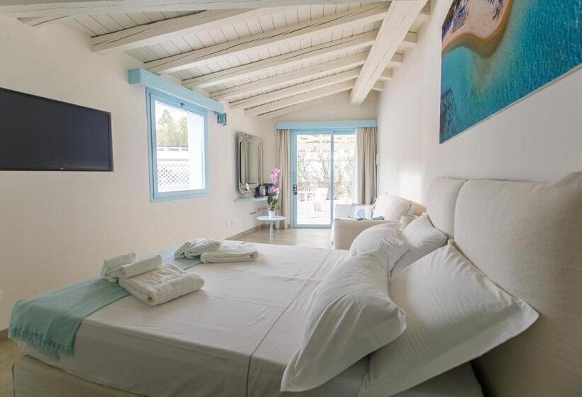 プール付きジュニアスイート, Oasi Blu Sardinia