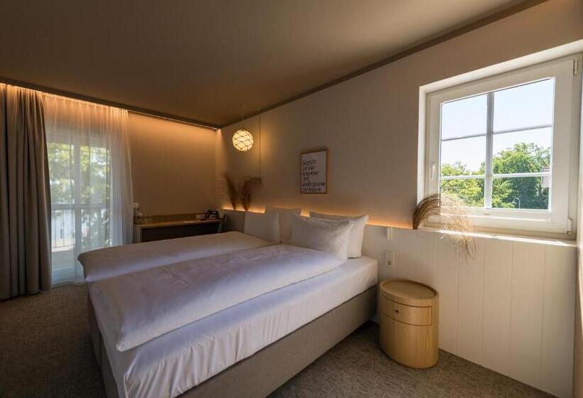 Семейный Номер с Койками, Hafenhotel Zu Putbus
