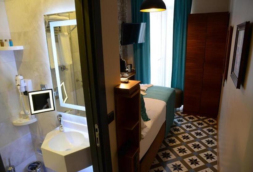 Standart Tek Kişilik Oda, Pera Luna Residence