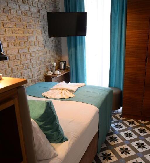 اتاق استاندارد یک نفره, Pera Luna Residence
