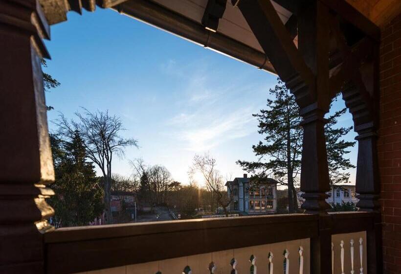 Номер Стандарт Индивидуальный с Балконом, Villa Neptun