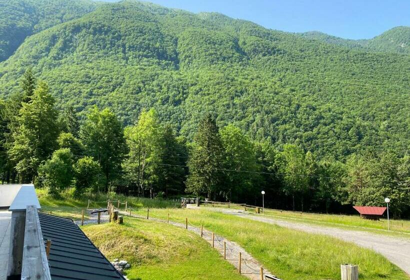 スタンダードトリプルルーム, Rifugio Pian Dei Ciclamini