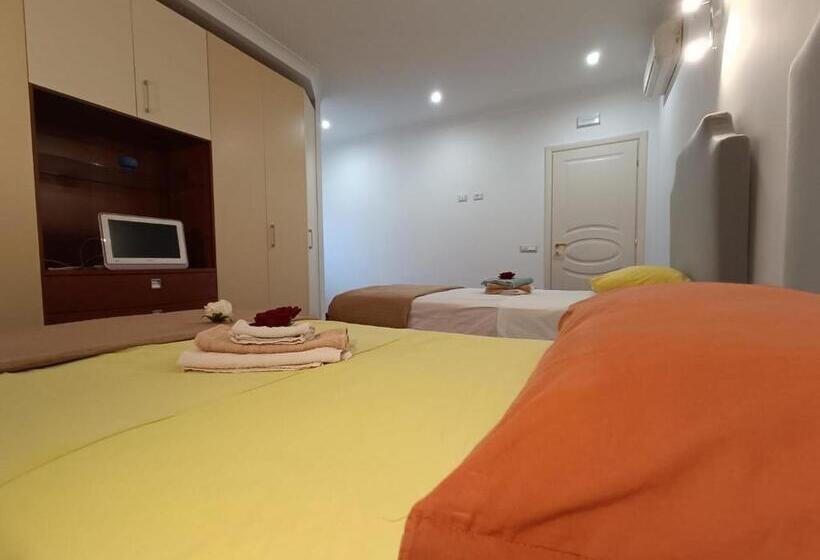 Четырехместный Номер Стандарт, Residenza Estea