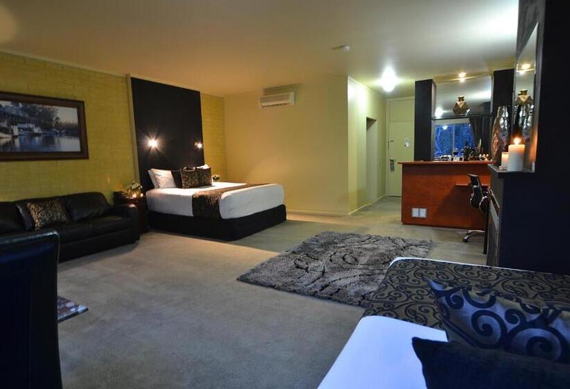 Президентский Люкс, Madison Spa Motel  Adults Only