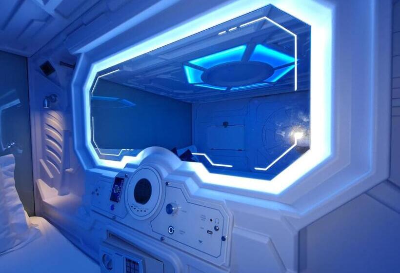 Capsule, Galaxy Pods Capsule Hotel Boat Quay