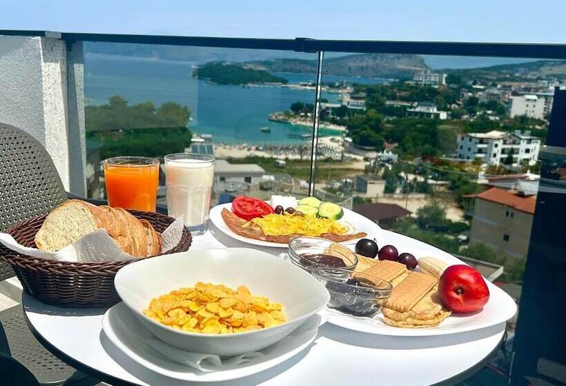 سوئیت با وان آب گرم, Siars