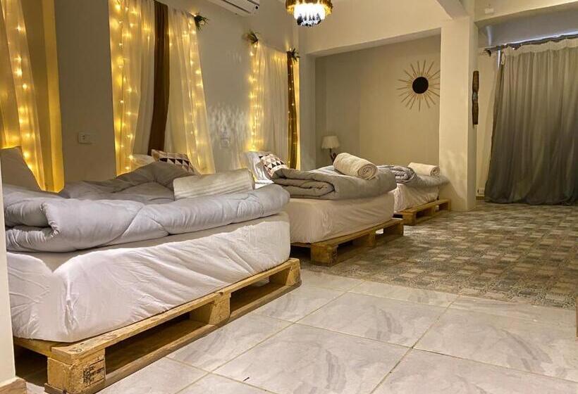 اتاق استاندارد سه نفره, La Vida Guest House