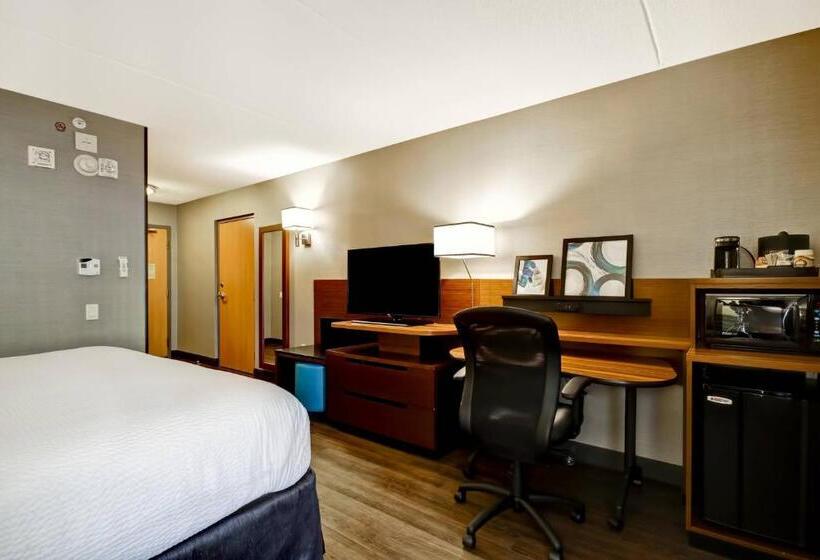 Стандартный Номер Кровать Кинг, Fairfield Inn & Suites By Marriott Guelph