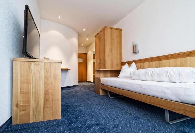 غرفة قياسية فردية, Rössli Tufertschwil