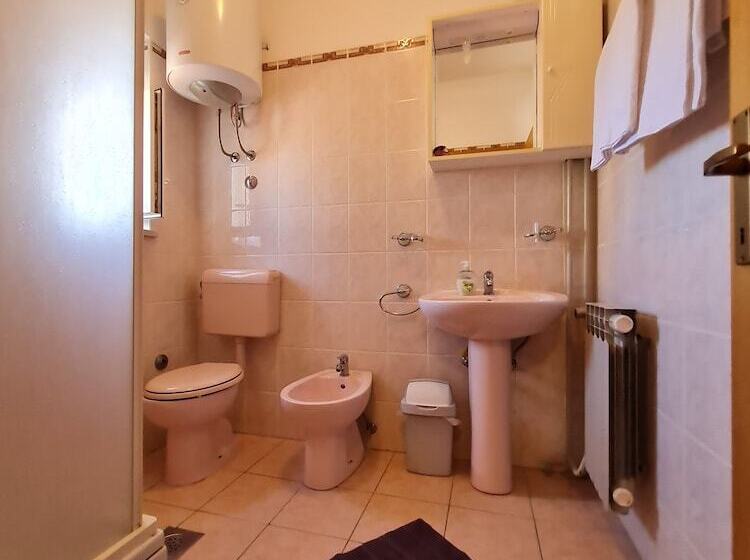 Номер Стандарт, Rooms And Apartments Porat