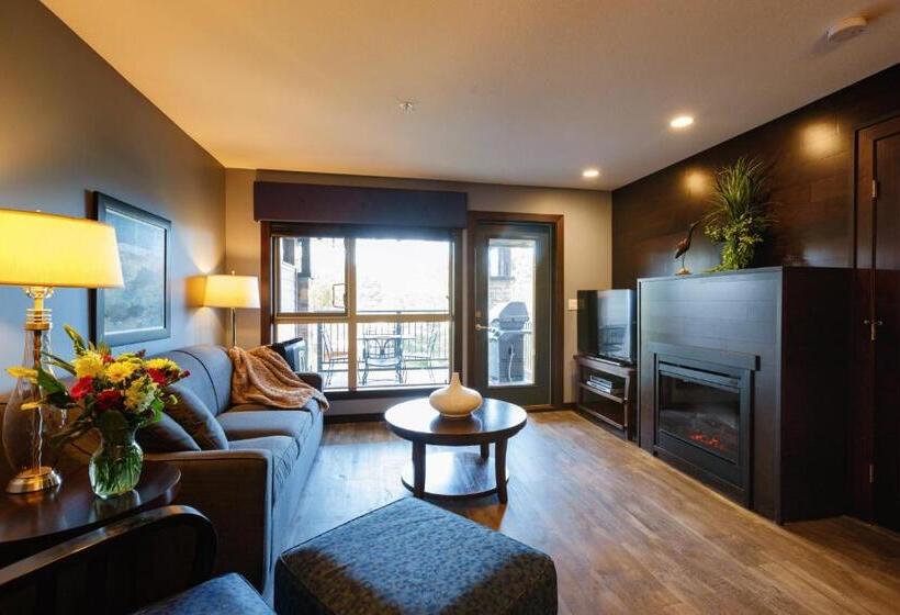 Люкс 2 Спальни, Sunrise Ridge Waterfront Resort